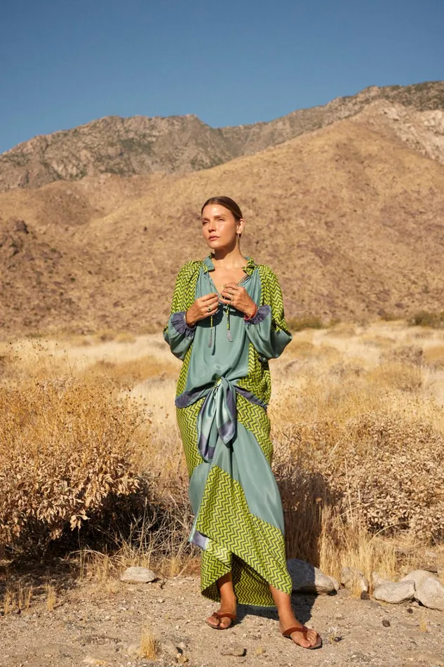 Women Natalie Martin CoverUps SarongScarf Block Zigzag Lime