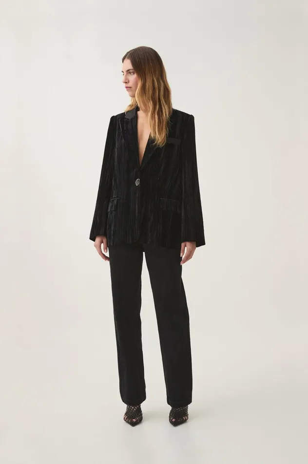 Aje Blazers Jackets and Coats Priscilla Velvet Jacket Black 8211 Women Aje Blazers Jackets and Coats Priscilla Velvet Jacket Black 8211 Women