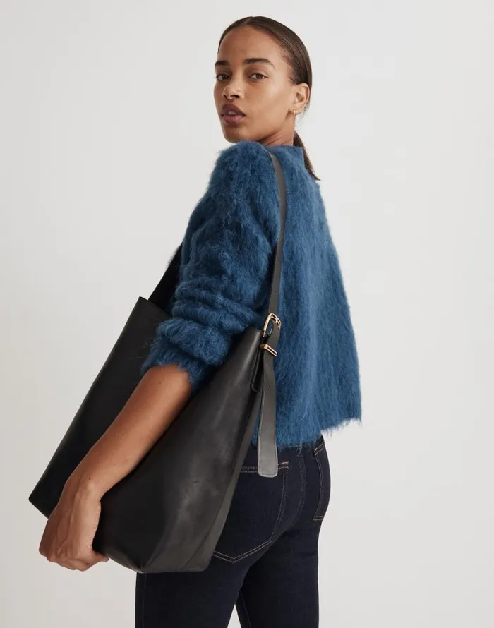 Bags Women Madewell The Essential Bucket Tote True Black