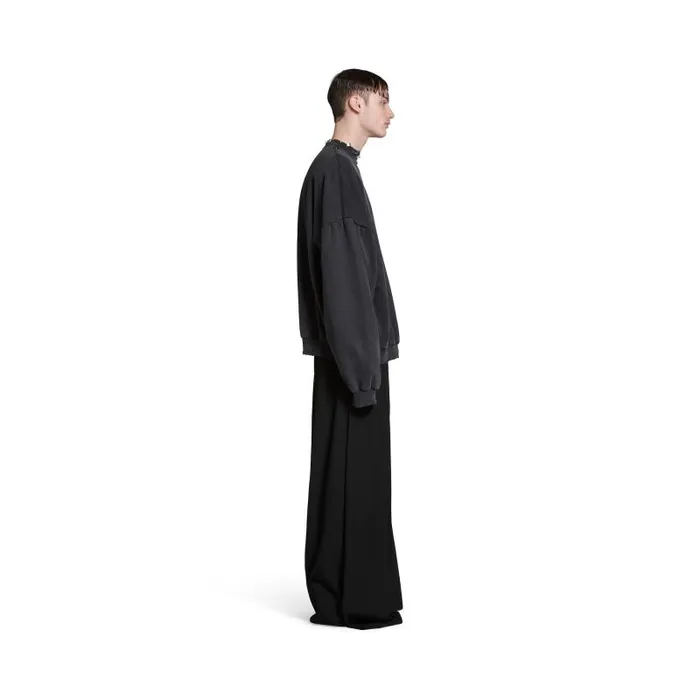 Balenciaga Sweatshirts and Hoodies WomenMen Pierced Round Sweatshirt Oversized In Black Faded Black Faded Balenciaga Sweatshirts and Hoodies WomenMen Pierced Round Sweatshirt Oversized In Black Faded Black Faded