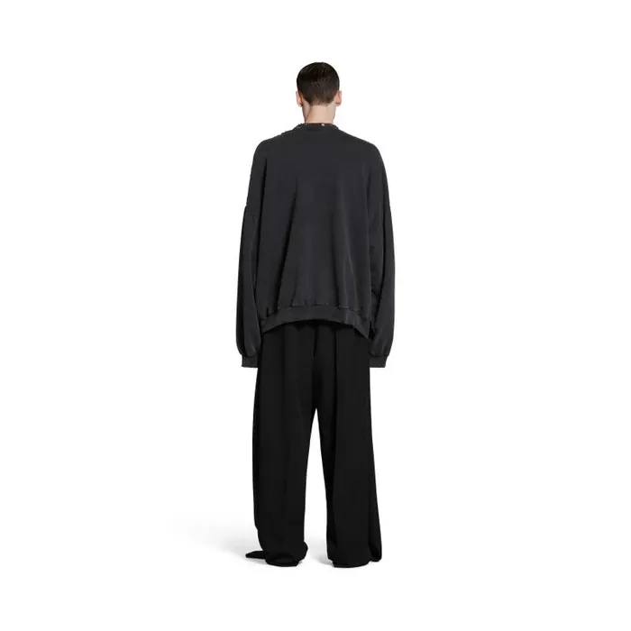 Balenciaga Sweatshirts and Hoodies WomenMen Pierced Round Sweatshirt Oversized In Black Faded Black Faded Balenciaga Sweatshirts and Hoodies WomenMen Pierced Round Sweatshirt Oversized In Black Faded Black Faded