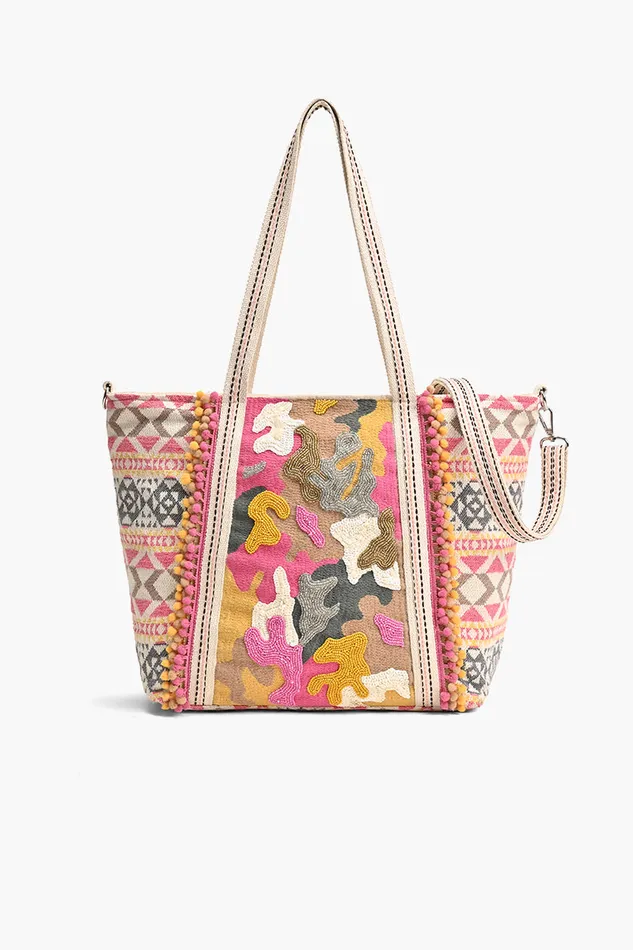 Beach Bags Women America and Beyond Pink Camo Tote
