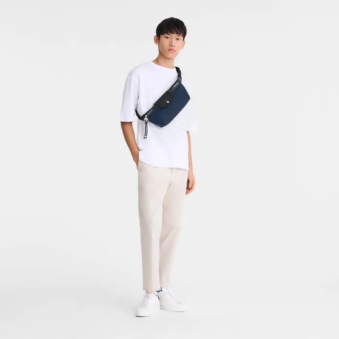 Belt bags Longchamp WomenMen Le Pliage Energy M Belt bag Navy Belt bags Longchamp WomenMen Le Pliage Energy M Belt bag Navy