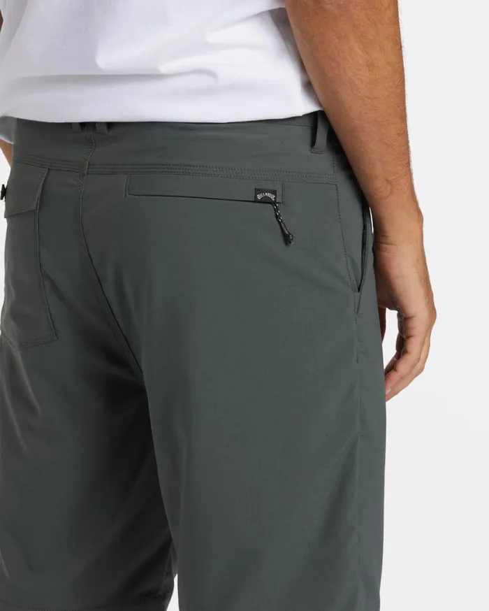 Billabong ADiv Surftrek Journey 20034 Shorts Slate Green Mens Bottoms