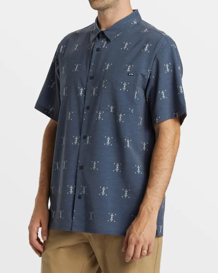 Billabong ADiv Surftrek Trail Short Sleeve Shirt Navy Heather Mens Shirts