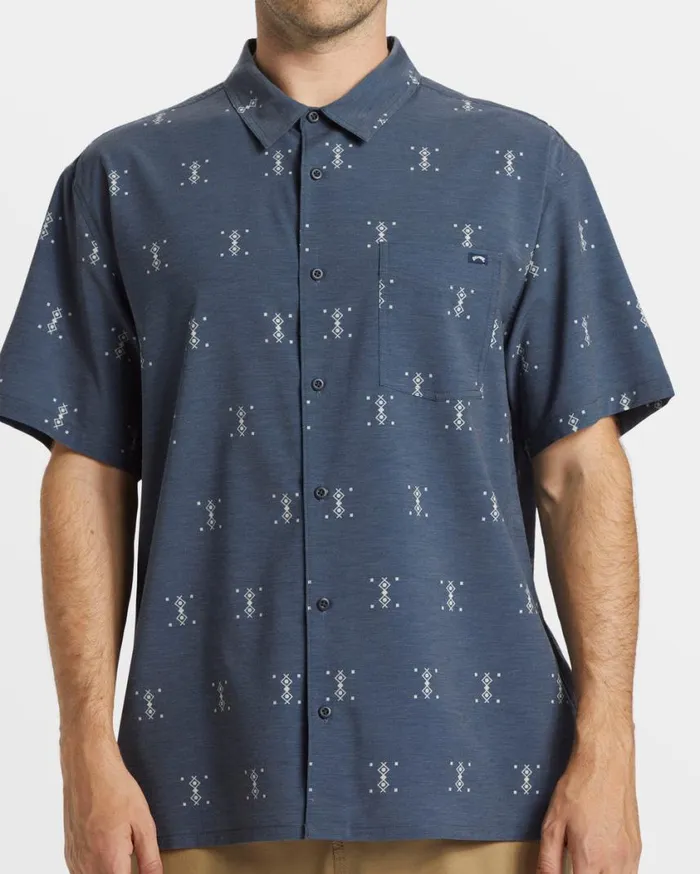 Billabong ADiv Surftrek Trail Short Sleeve Shirt Navy Heather Mens Shirts
