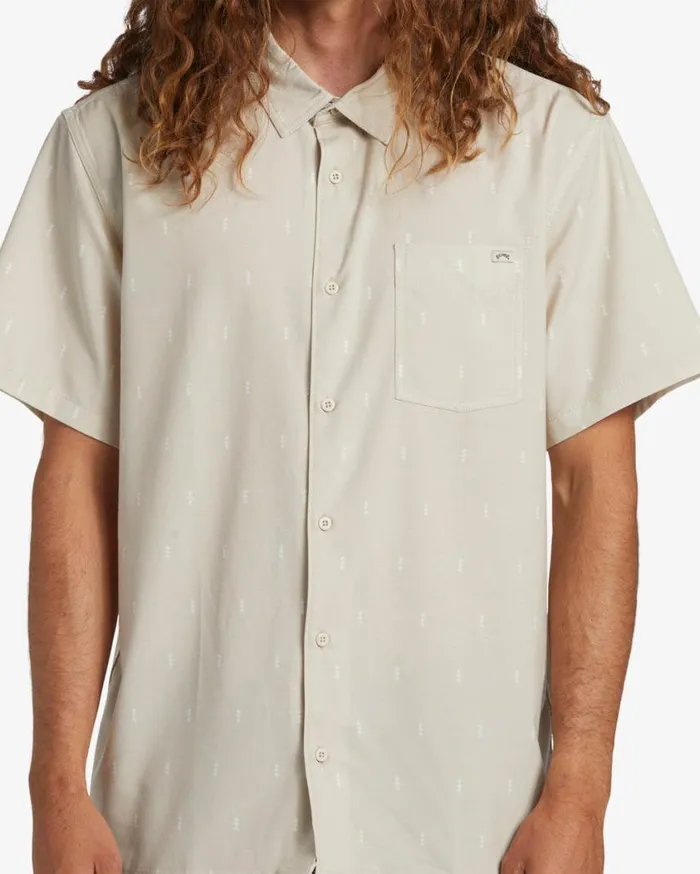 Billabong Surftrek Trail Short Sleeve Woven Shirt Cream Mens Shirts Billabong Surftrek Trail Short Sleeve Woven Shirt Cream Mens Shirts