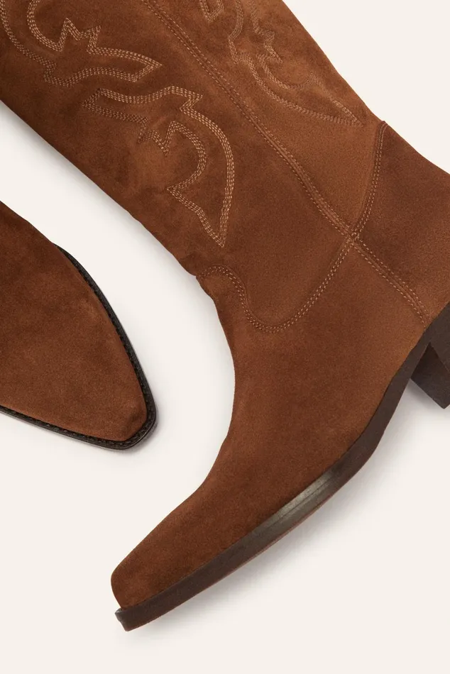 Boots Claurys Brown Women Baandsh Shoes