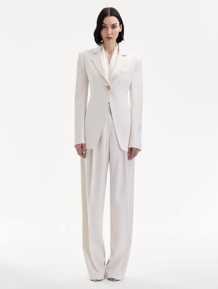 Button Detail SingleBreasted Blazer Ivory Women Oscar De La Renta Jackets and Coats Button Detail SingleBreasted Blazer Ivory Women Oscar De La Renta Jackets and Coats