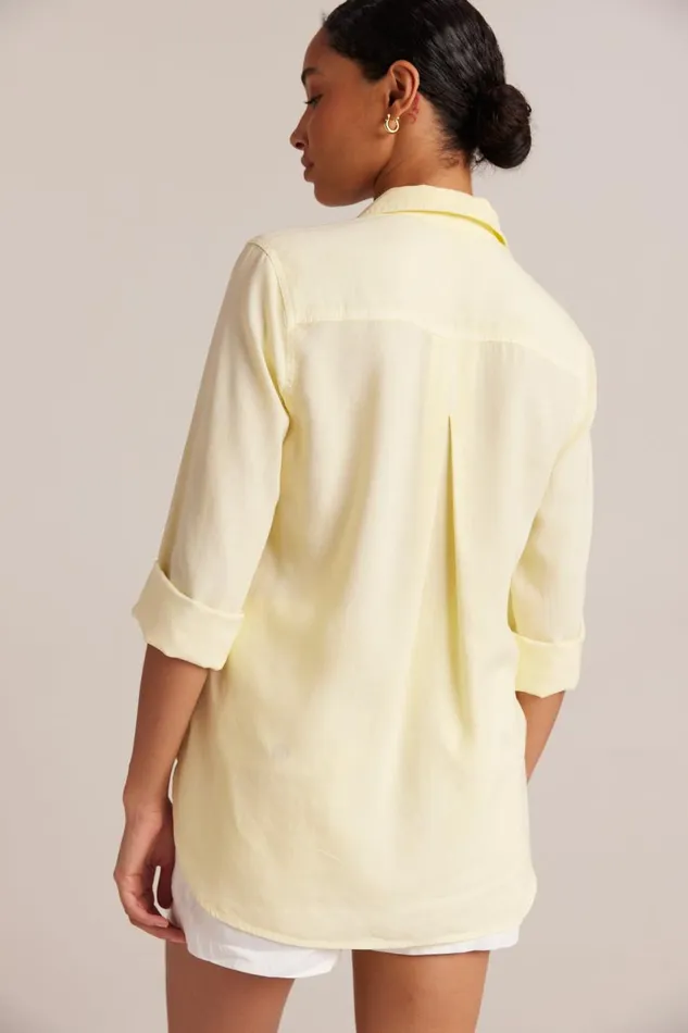Button Down Women Bella Dahl Shirt Tail Button Down 8211 Soft Sun Button Down Women Bella Dahl Shirt Tail Button Down 8211 Soft Sun
