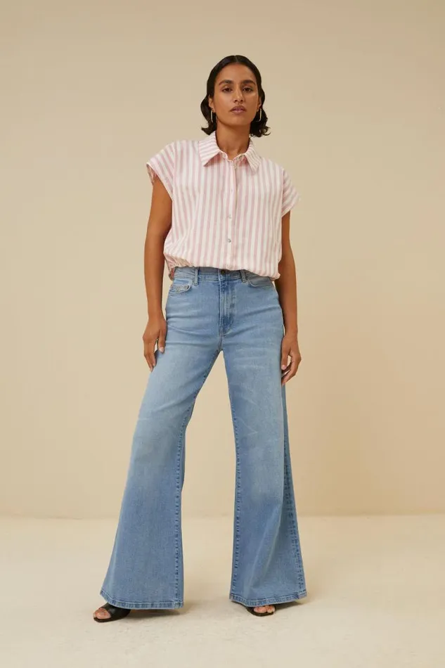 ByBar Blouses Vrouwelijk Bieke Linen Stripe Blouse Bubblegum ByBar Blouses Vrouwelijk Bieke Linen Stripe Blouse Bubblegum