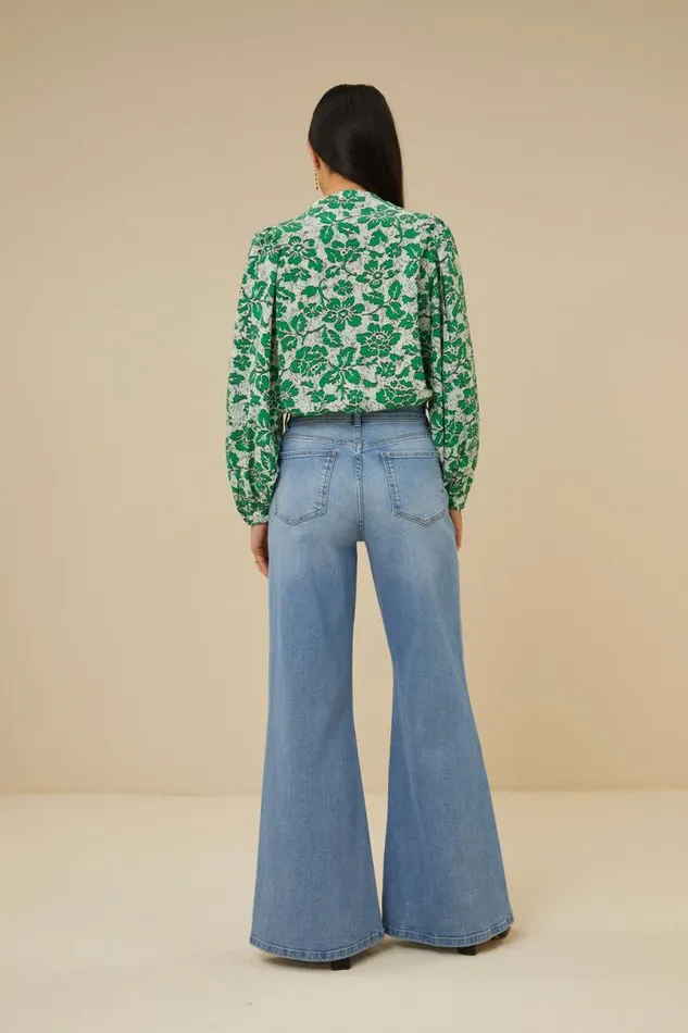 ByBar Blouses Vrouwelijk Rikki Batik Flower Blouse Batik Flower Print ByBar Blouses Vrouwelijk Rikki Batik Flower Blouse Batik Flower Print