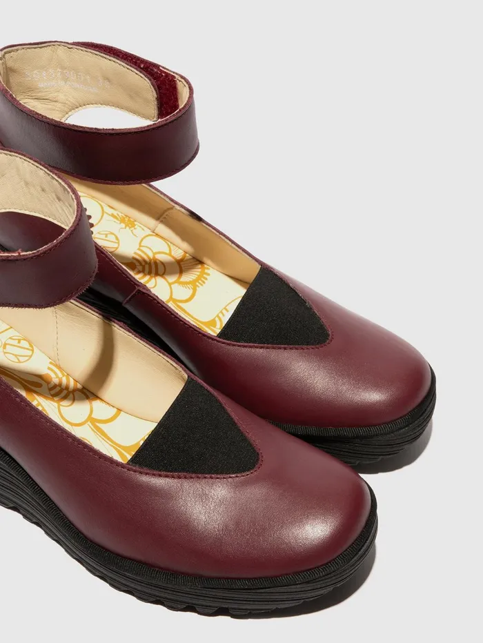 Closed Shoes YOUS529FLY WINE Women Fly London Shoes