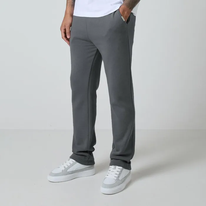 Closure London Relaxed Fit Open Hem Jogger Graphite Men Joggers