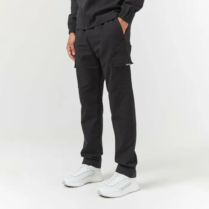 Closure London Smart Utility Open Hem Cargo Set Black Men Coats and Jackets