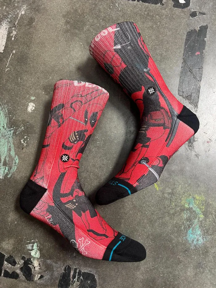 Deadpool X Stance Poly Crew Socks Deadpool 8211 Red MenWomen Stance Crew