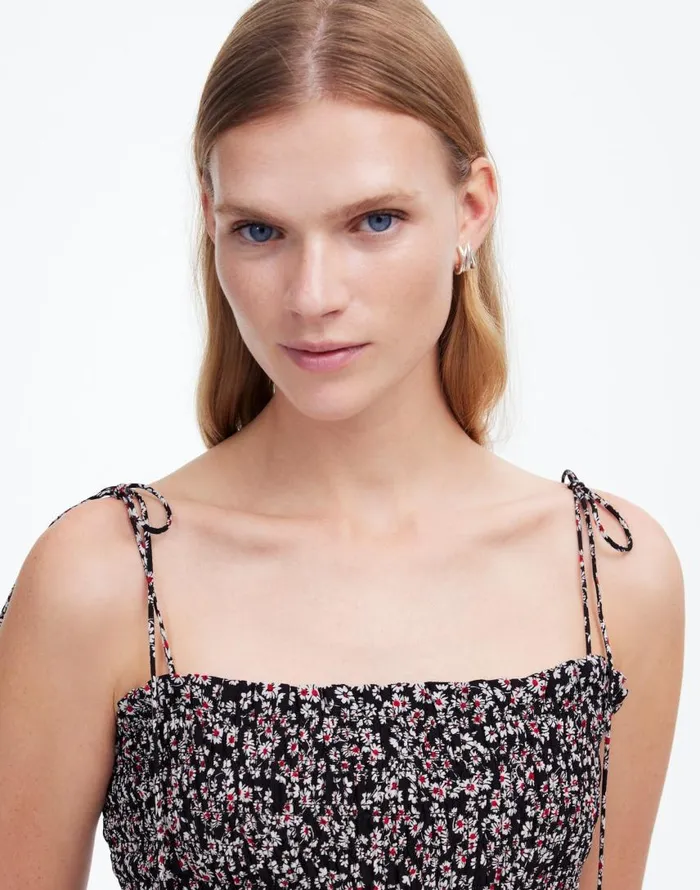 Dresses Women Madewell Smocked TieStrap Midi Dress In Floral Daisy Black Ground