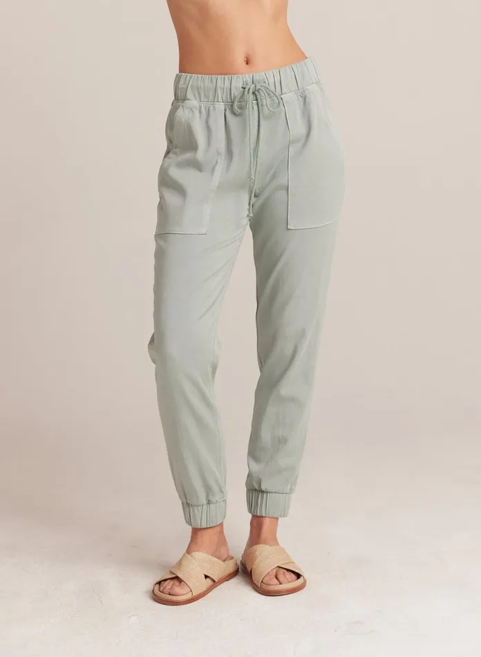 Joggers Women Bella Dahl Pocket Jogger 8211 Oasis Green Joggers Women Bella Dahl Pocket Jogger 8211 Oasis Green