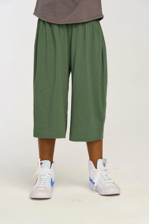 Kids Chaser Brand Girls Flowy Dark Forest Green Heirloom Woven Pant