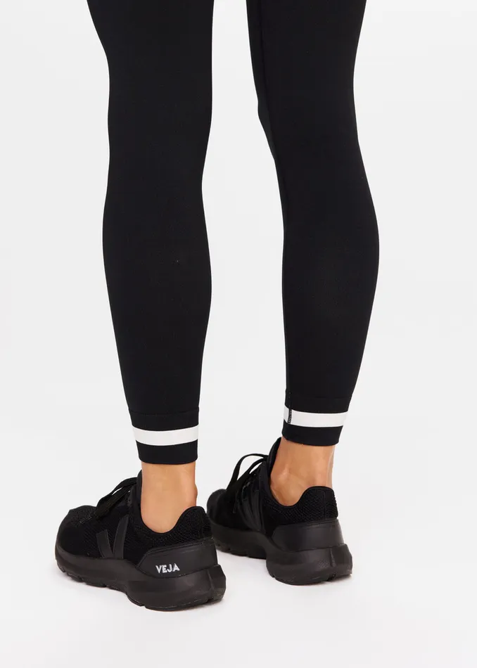 Leggings FORM SEAMLESS 25IN MIDI PANT 8211 THE UPSIDE Women Leggings FORM SEAMLESS 25IN MIDI PANT 8211 THE UPSIDE Women