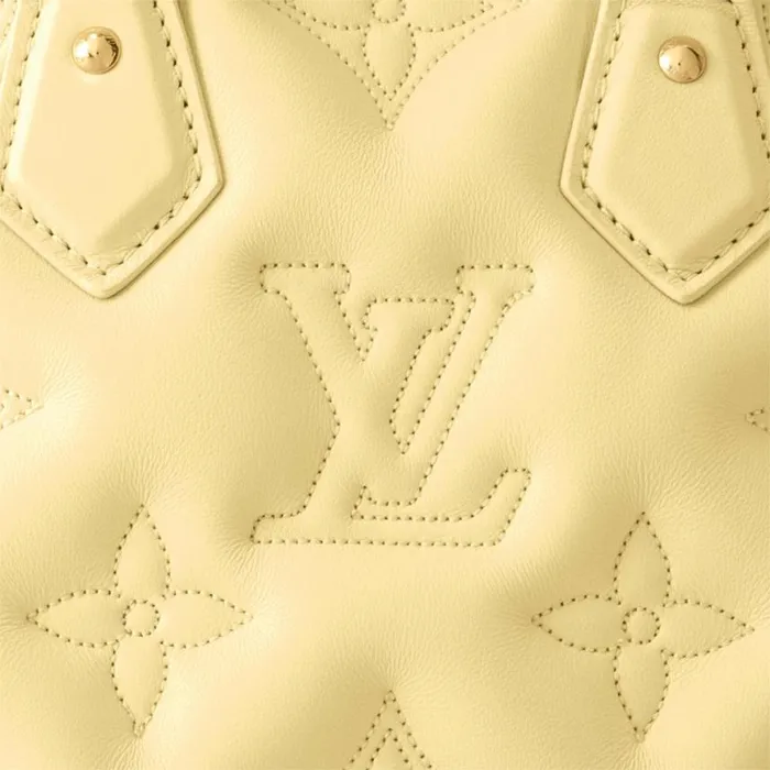 Louis Vuitton Banana Yellow M59821 Alma BB 8211 Louis Vuitton Handbag Store Women Louis Vuitton Alma Bag