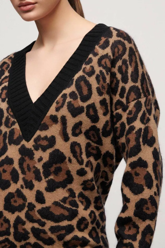 Luisa Spagnoli Knitwear Women Colossale Spotted