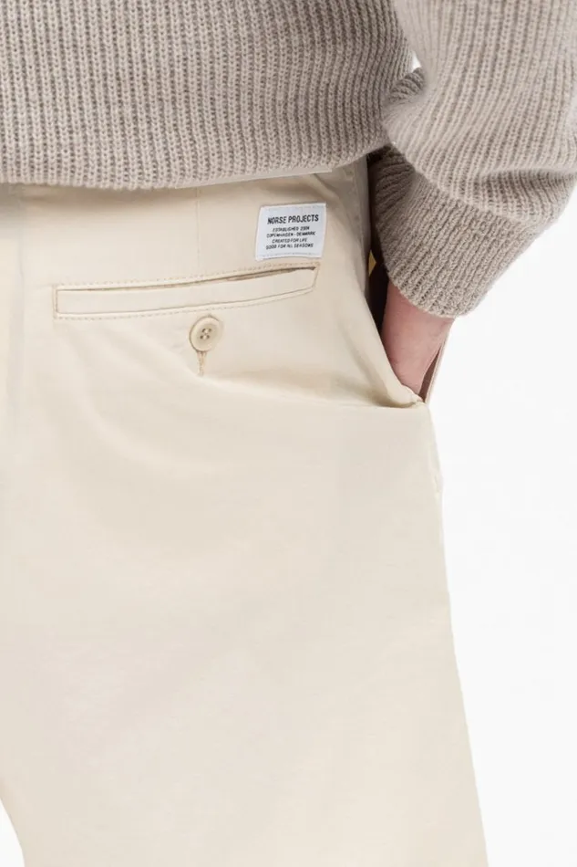 Men Aros Regular Light Shorts Oatmeal Norse Projects Shorts