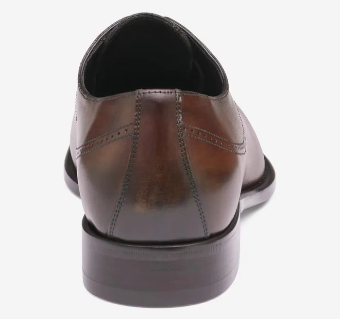 Men Johnston and Murphy LaceUps Ellsworth Plain Toe Medallion Brown Italian Calfskin
