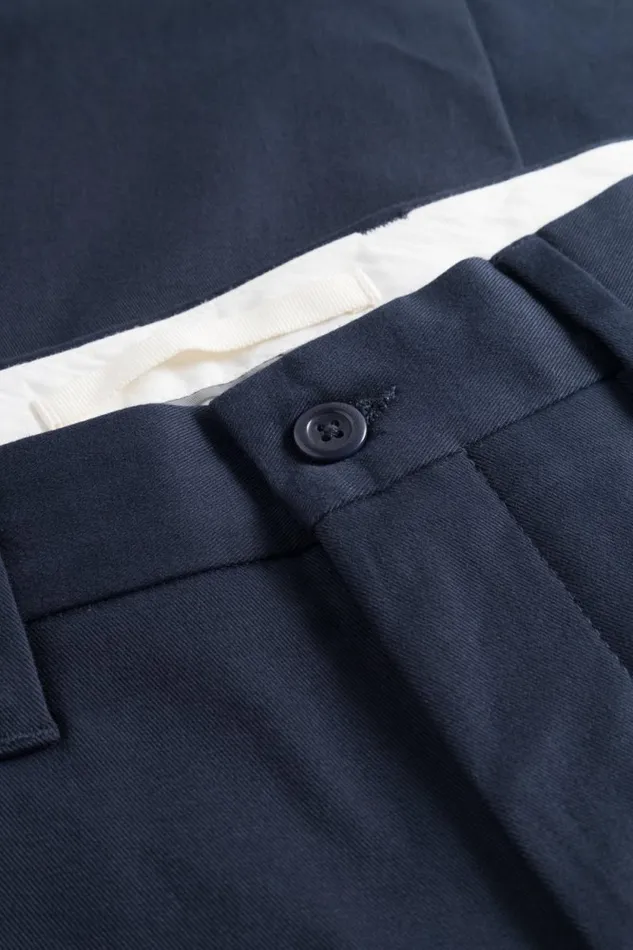 Men Norse Standard Slim Chino Dark Navy Norse Projects Trousers