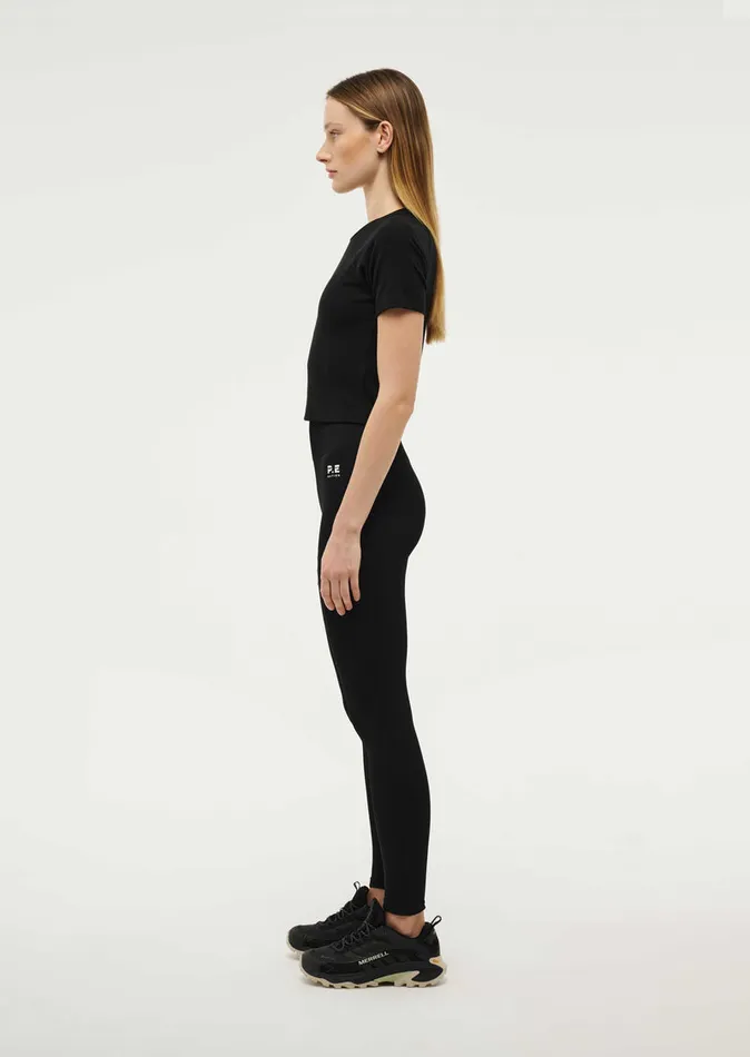 PE Nation Baseline Women FREE PLAY SHORT SLEEVE RIB TEE IN BLACK