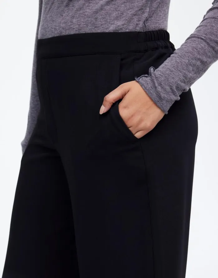 Pants Women Madewell PullOn Straight Pants In Crepe True Black