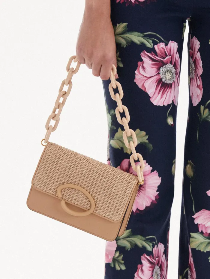 Raffia Woven O Pochette Natural Women Oscar De La Renta Handbags