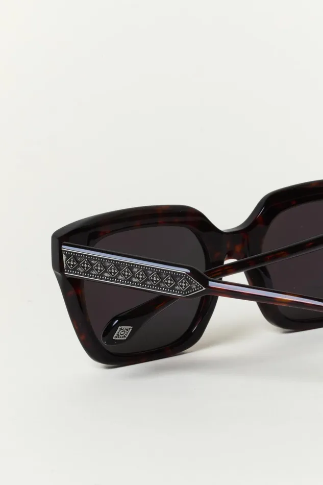 Rectangular Sunglasses Laia Brown Women Baandsh Eyewear