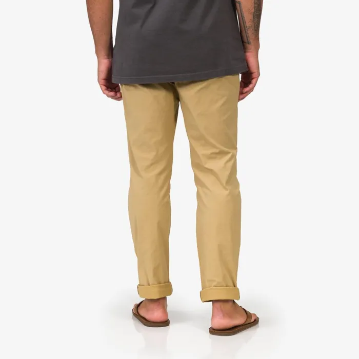 Reef Carrick Upf 40 Stretch Pant Kelp Men Surf Shirts and Upf Apparel