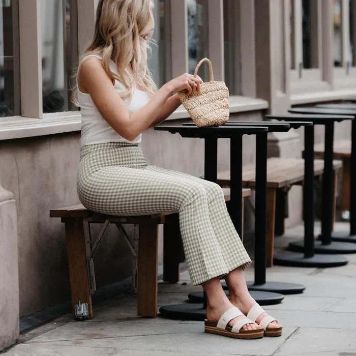 Reef Cushion Vista Hi White Braid Women Sandals Reef Cushion Vista Hi White Braid Women Sandals