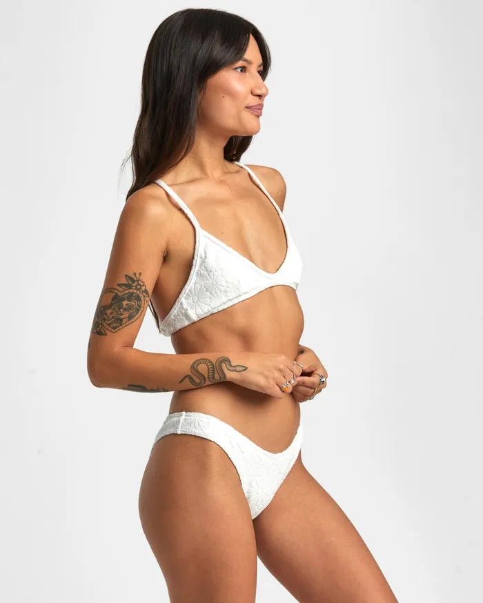 RVCA Bikini Tops Dolly Crossback Triangle Bikini Top Whisper White 8211 Women RVCA Bikini Tops Dolly Crossback Triangle Bikini Top Whisper White 8211 Women