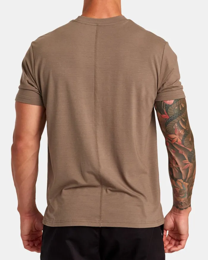 RVCA Short Sleeves VA Sport Balance Technical Training TShirt Mushroom 8211 Men RVCA Short Sleeves VA Sport Balance Technical Training TShirt Mushroom 8211 Men