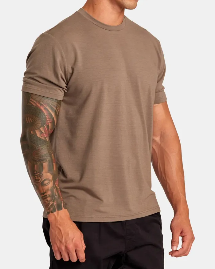 RVCA Short Sleeves VA Sport Balance Technical Training TShirt Mushroom 8211 Men RVCA Short Sleeves VA Sport Balance Technical Training TShirt Mushroom 8211 Men
