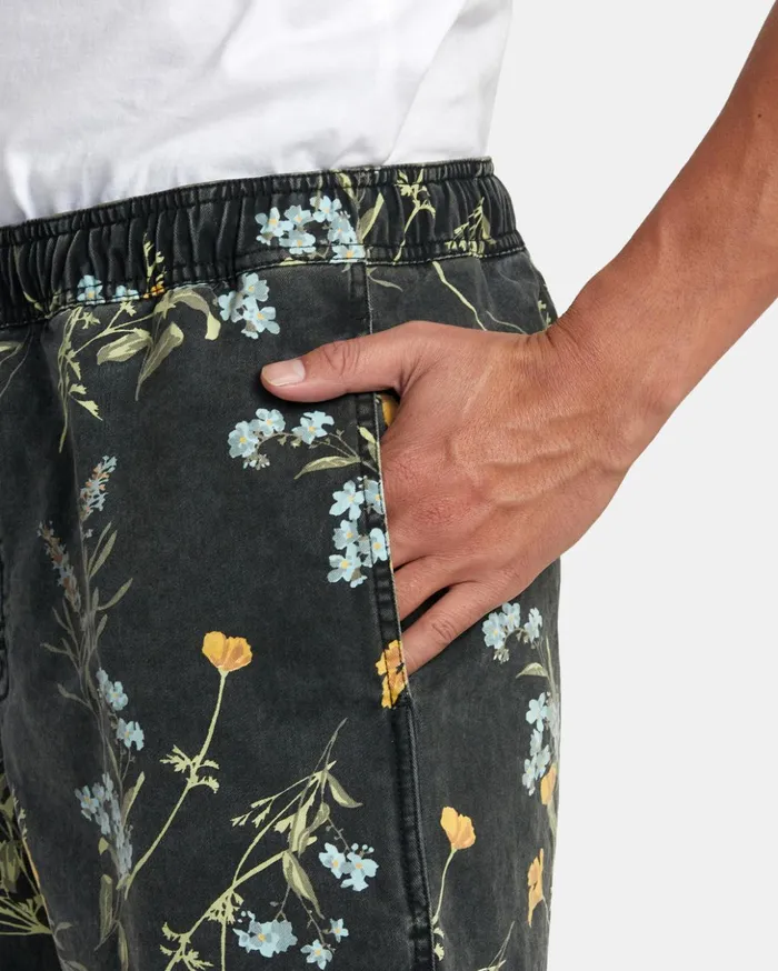 RVCA Shorts Hybrids Escape Print Elastic Waist Walkshorts 17 Midnight 8211 Men RVCA Shorts Hybrids Escape Print Elastic Waist Walkshorts 17 Midnight 8211 Men