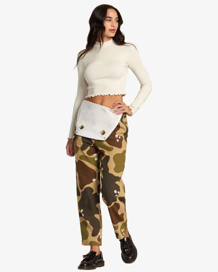 RVCA Tops Saved Long Sleeve Long Sleeve Crop Top Latte 8211 Women