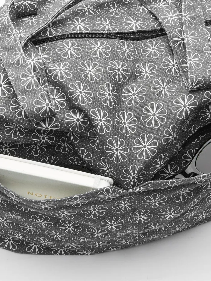 Schoolyard Canvas Tote 8211 BlackWhite Kids Volcom Accessories