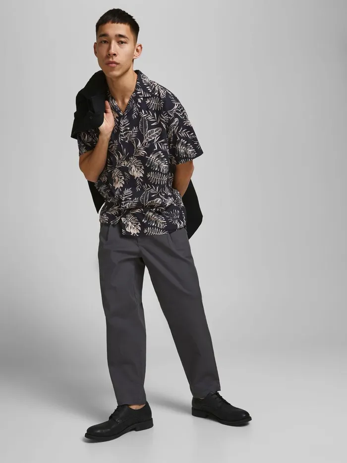 Shirts JACK and JONES Mens TROPICAL PRINT SHORT SLEEVED SHIRT Black Peach Whip Casaul