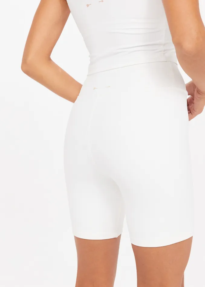 Shorts PEACHED 6IN SPIN SHORT 8211 THE UPSIDE Women Shorts PEACHED 6IN SPIN SHORT 8211 THE UPSIDE Women