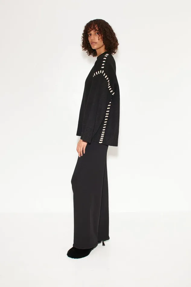 Simon Miller Sweaters Women Leith Whipstitch Knit Sweater In Black With Cream Simon Miller Sweaters Women Leith Whipstitch Knit Sweater In Black With Cream