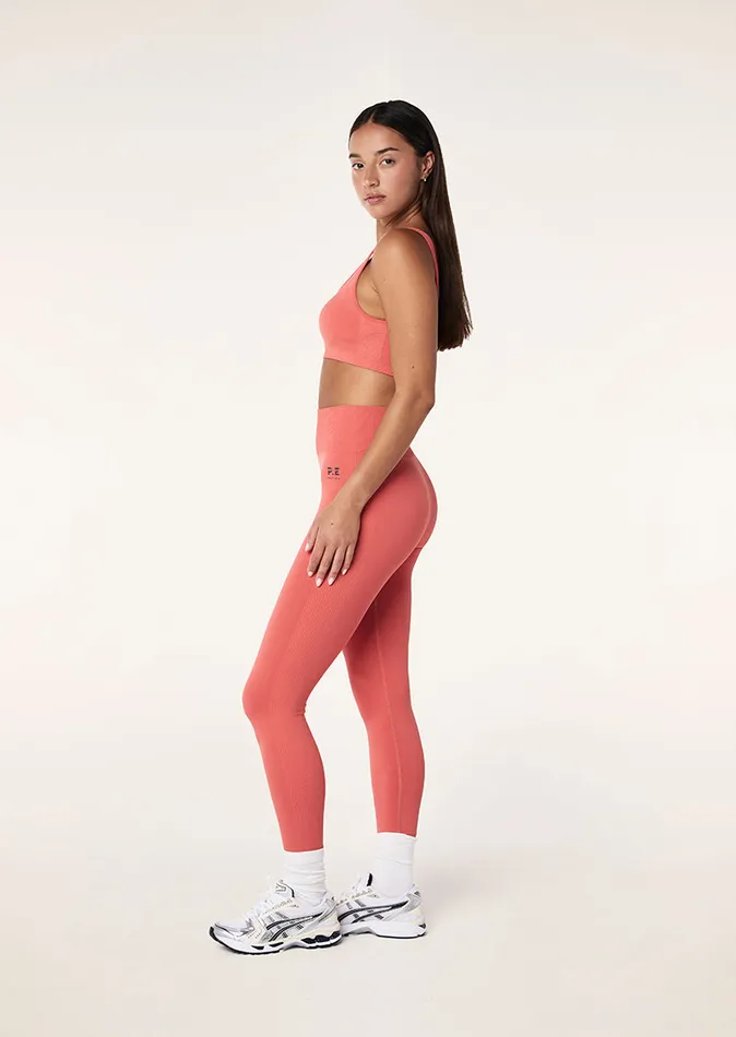 SportsBras PE Nation Women RESTORE SEAMLESS SCOOP BRA IN BRICK RED