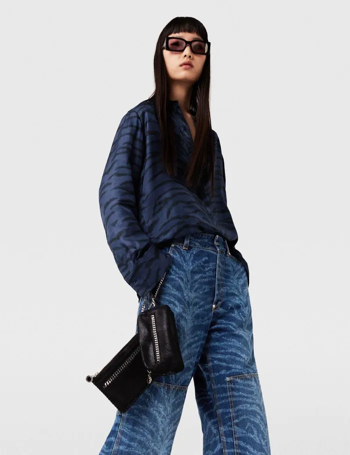 Stella McCartney Iconic Falabella Women Falabella Cosmetics Case Pitch Black Stella McCartney Iconic Falabella Women Falabella Cosmetics Case Pitch Black