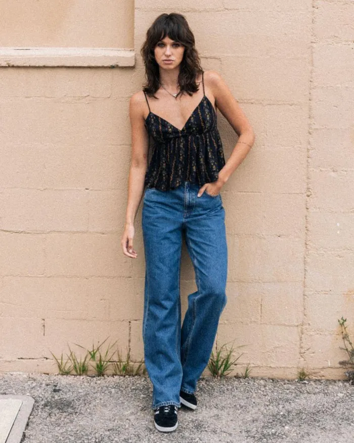 Stoned Boyfriend High Rise Jeans Indigo Ridge Wash Womens Volcom Bottoms