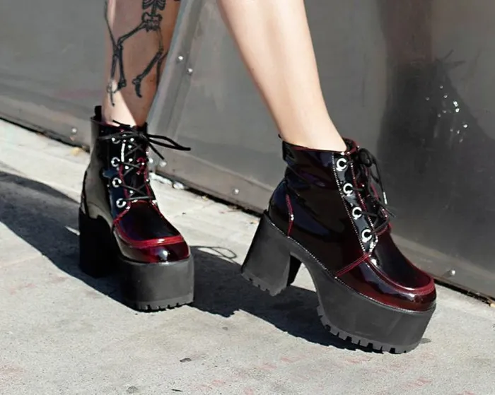 TUK Shoes Boots Women Burgundy Gradient Nosebleed