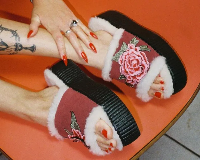 TUK Shoes Sandals Women Burgundy Wool Flower Slide TUK Shoes Sandals Women Burgundy Wool Flower Slide