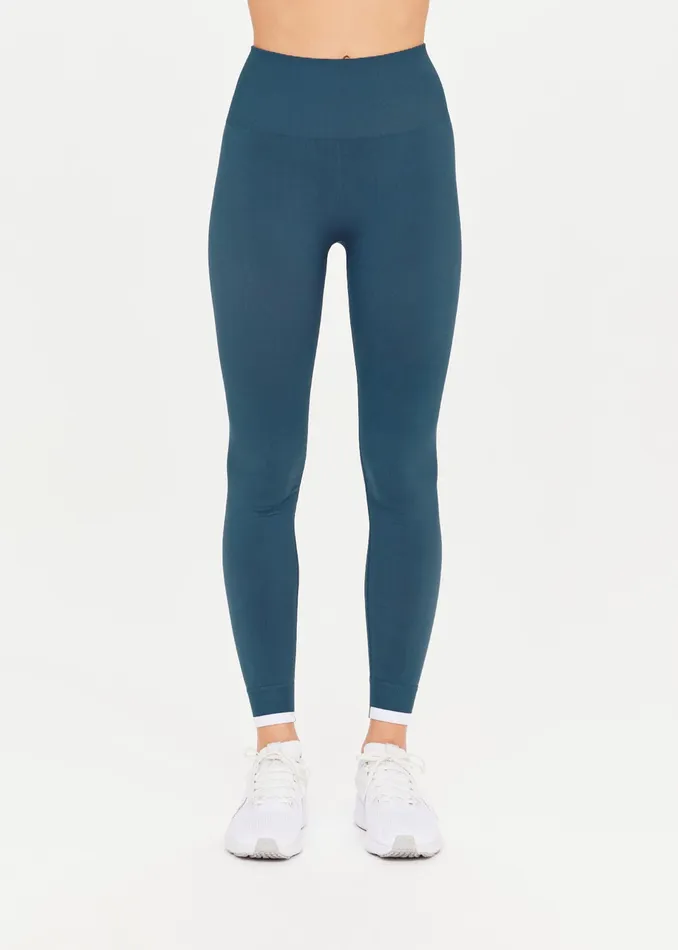 Tennis FORM SEAMLESS 25IN MIDI PANT 8211 THE UPSIDE Women
